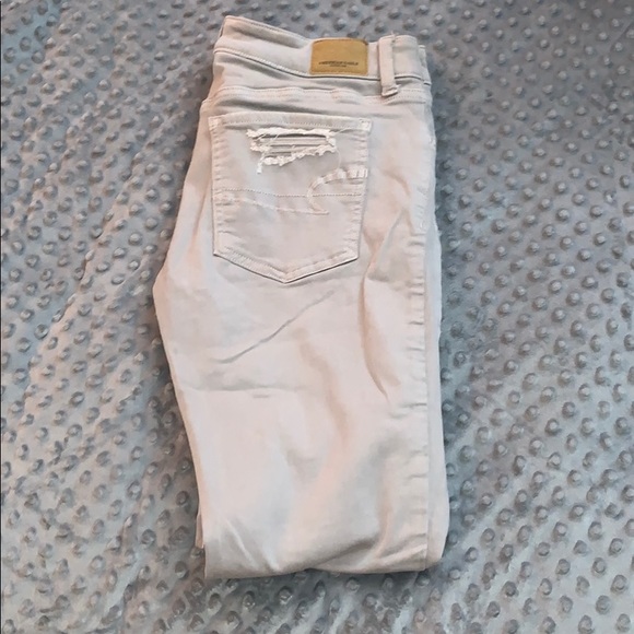 American Eagle Grey Ripped Jeggings - Picture 7 of 8